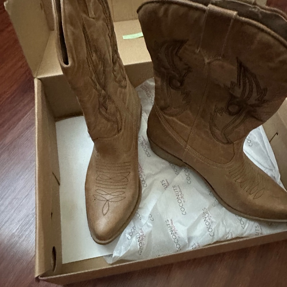 Coconuts by Matisse Tan Heeled Boots